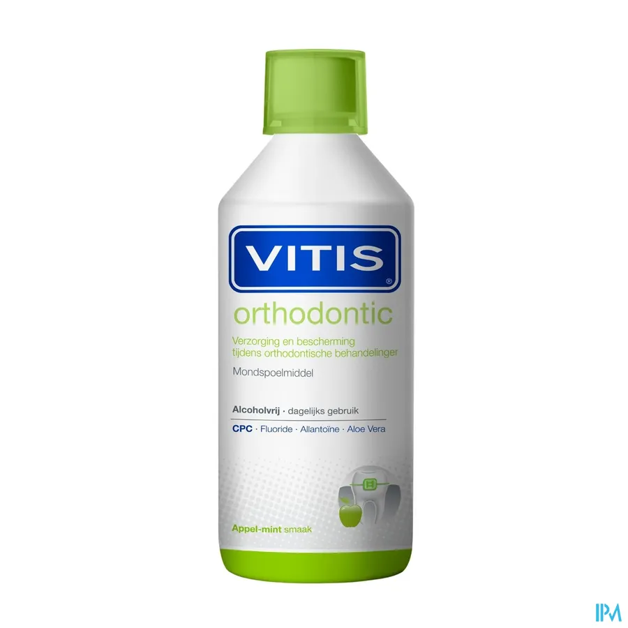 packshot van Vitis Orthodontic Mondspoelmiddel met Appel-Mint Smaak 500 ml