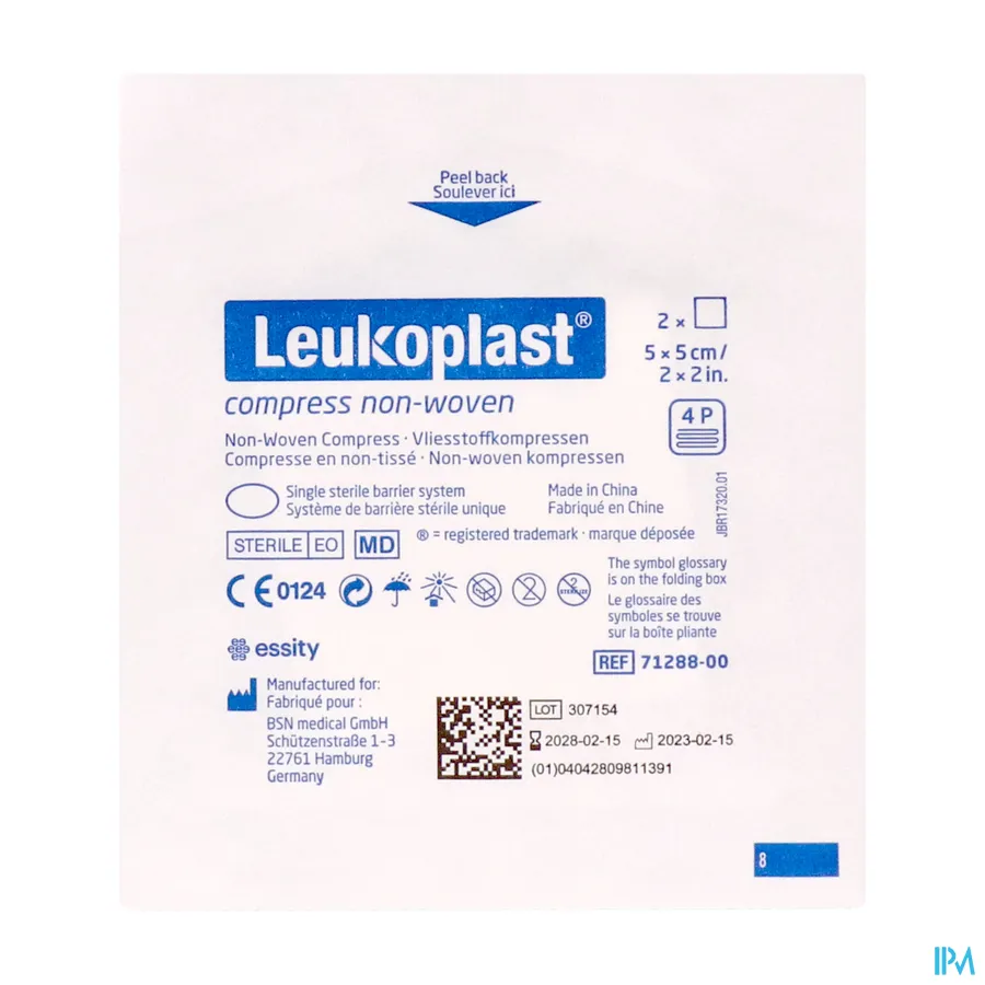 productshot van Leukoplast Vliesstofkompressen 5 cm x 5 cm 50 x 2 kompressen