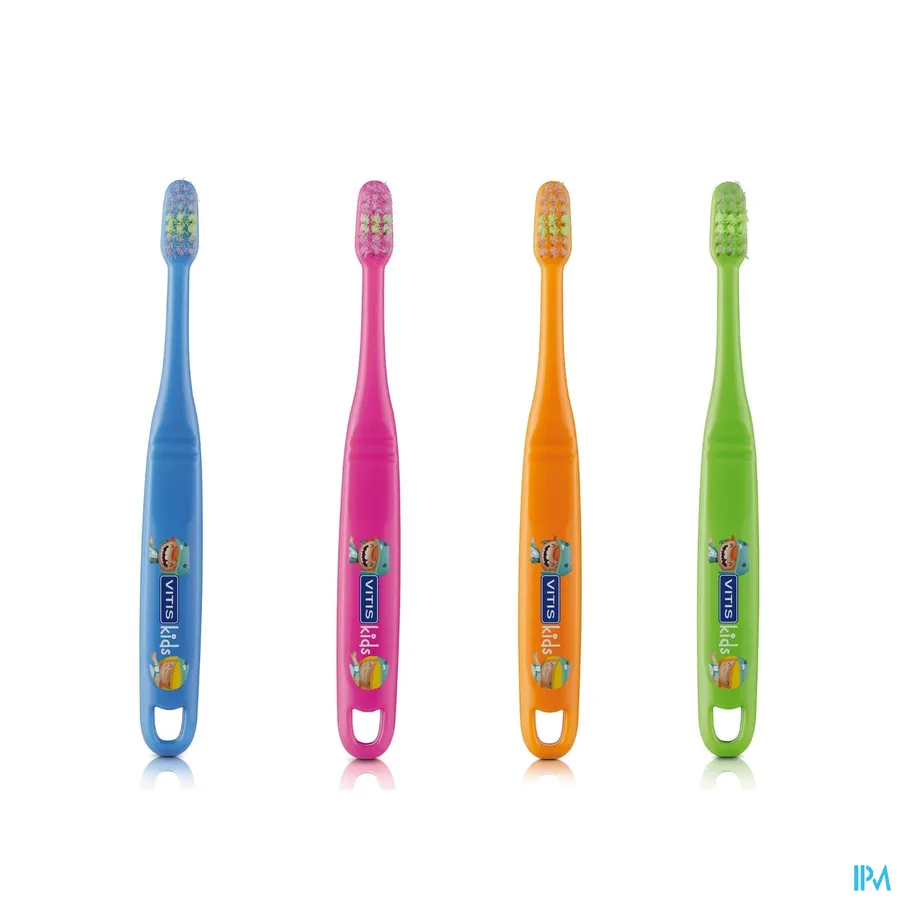 productshot van Vitis Kids Tandenborstel met Kleine en Afgeronde Borstelkop